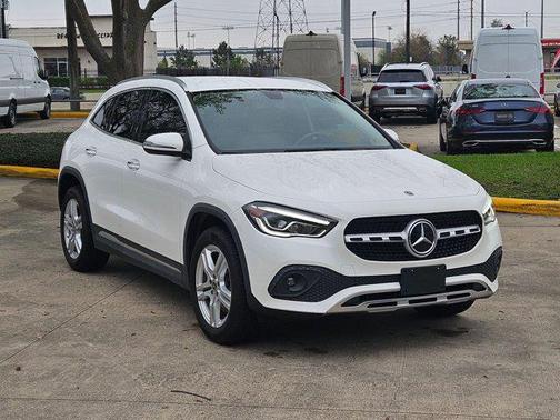 2021 Mercedes-Benz GLA 250 Base 4MATIC