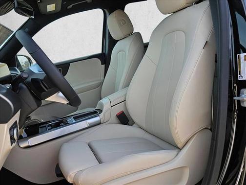 2025 Mercedes-Benz GLB 250 Base