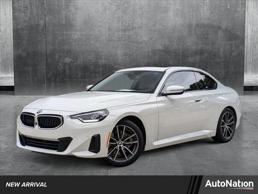 2024 BMW 230 i