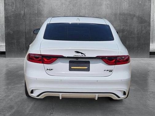2022 Jaguar XF R-Dynamic SE P300 AWD Automatic