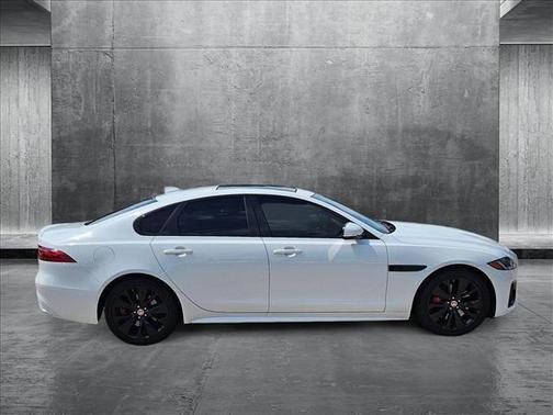 2022 Jaguar XF R-Dynamic SE P300 AWD Automatic
