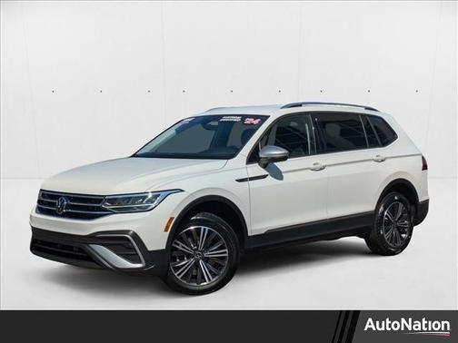 2024 Volkswagen Tiguan 2.0T Wolfsburg Edition