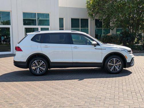 2024 Volkswagen Tiguan 2.0T Wolfsburg Edition