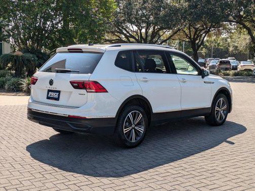 2024 Volkswagen Tiguan 2.0T Wolfsburg Edition