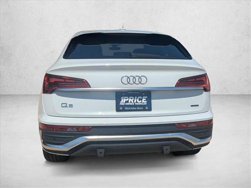 2024 Audi Q5 45 S line Premium