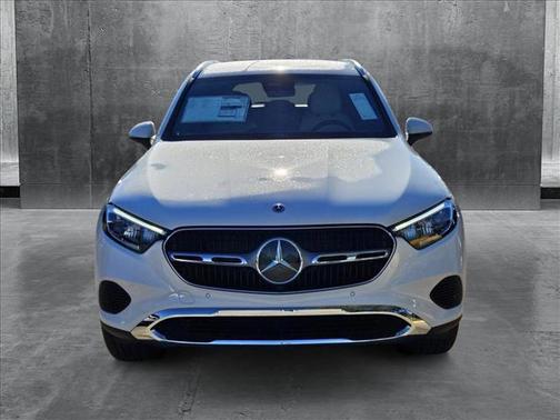 2025 Mercedes-Benz GLC 300 Base