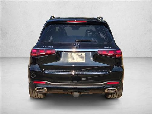 2026 Mercedes-Benz GLS 580 4MATIC