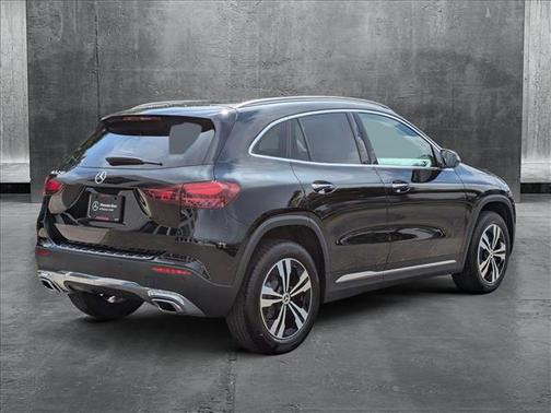 2025 Mercedes-Benz GLA 250 4MATIC