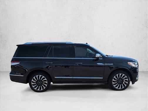 2024 Lincoln Navigator Black Label