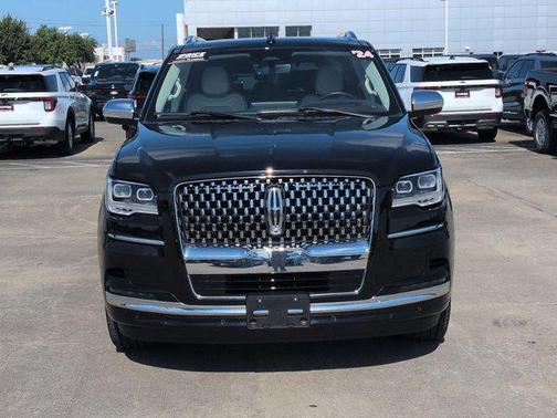 2024 Lincoln Navigator Black Label