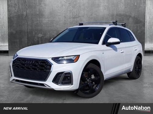 2022 Audi Q5 45 S line Premium Plus