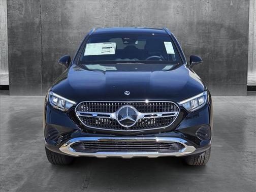 2025 Mercedes-Benz GLC 300 Base