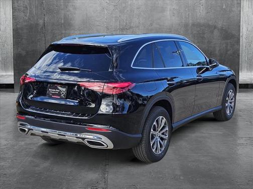 2025 Mercedes-Benz GLC 300 Base