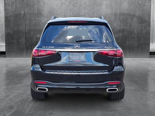 2025 Mercedes-Benz GLS 450 4MATIC