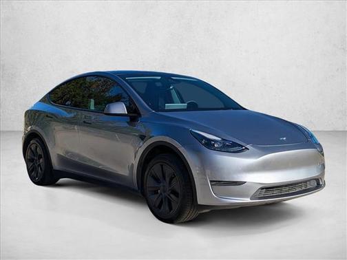 2024 Tesla Model Y RWD *Ltd Avail*