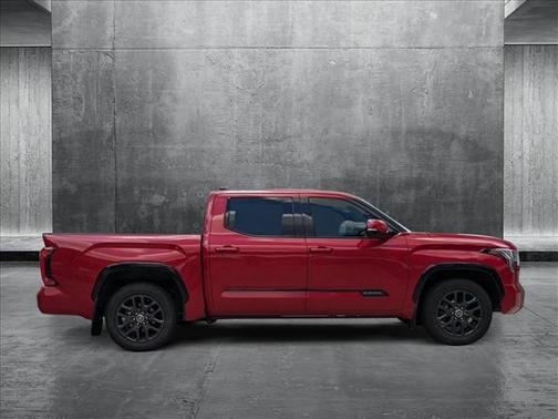2022 Toyota Tundra Hybrid Platinum
