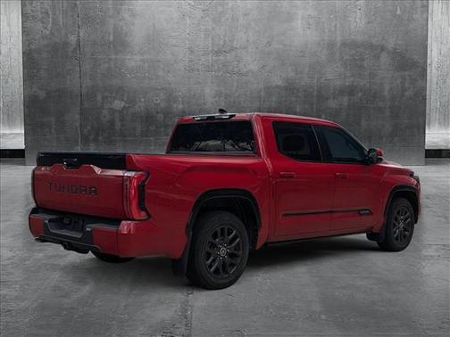 2022 Toyota Tundra Hybrid Platinum