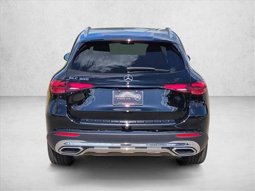 2025 Mercedes-Benz GLC 300 Base