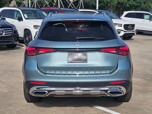 2025 Mercedes-Benz GLC 350e Base