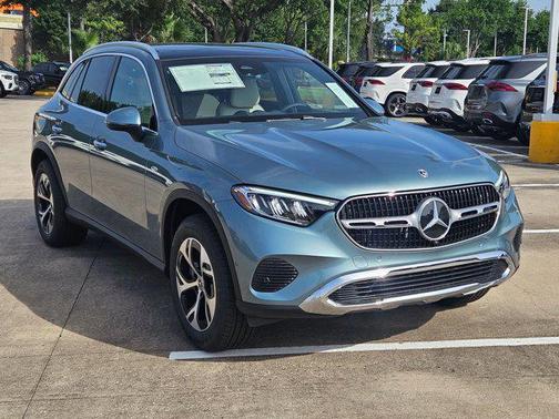 2025 Mercedes-Benz GLC 350e Base