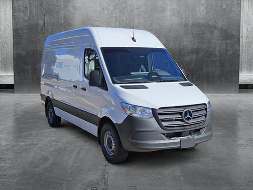 2025 Mercedes-Benz Sprinter 2500 Standard Roof