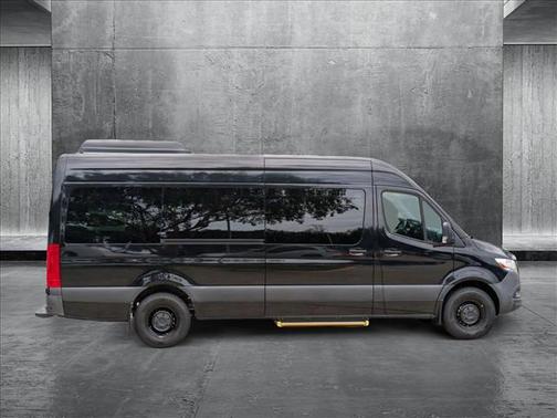 2022 Mercedes-Benz Sprinter 2500 High Roof
