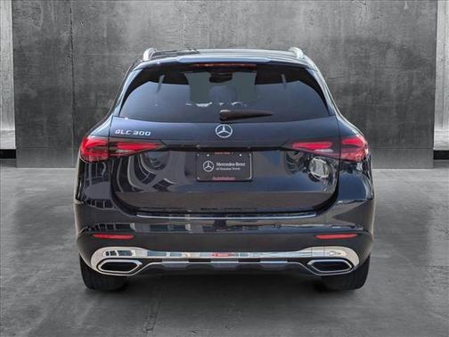 2024 Mercedes-Benz GLC 300 Base