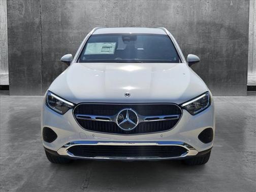 2025 Mercedes-Benz GLC 300 Base