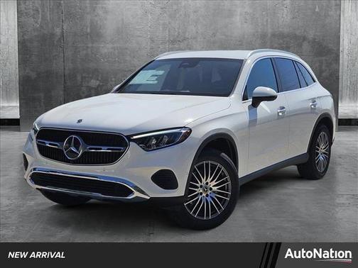 2025 Mercedes-Benz GLC 300 Base