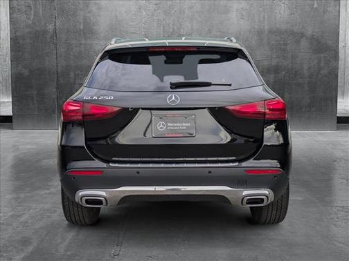 2025 Mercedes-Benz GLA 250 4MATIC