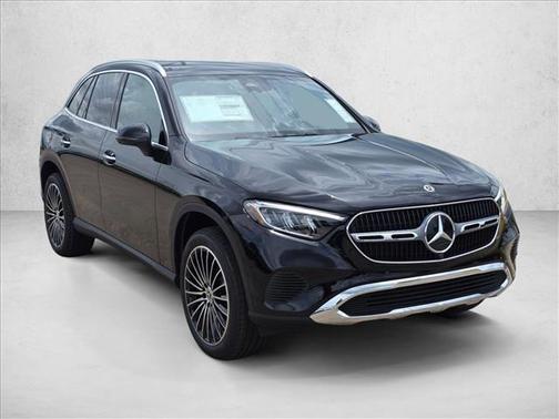 Graphite Grey Metallic 2026 Mercedes-Benz GLC 300 Base