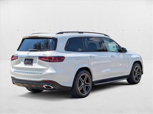 2026 Mercedes-Benz GLS 450 4MATIC