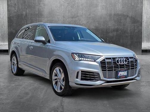 2024 Audi Q7 55 Premium Plus