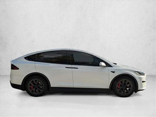 2023 Tesla Model X Plaid Tri Motor All-Wheel Drive