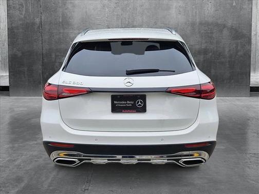 2025 Mercedes-Benz GLC 300 Base
