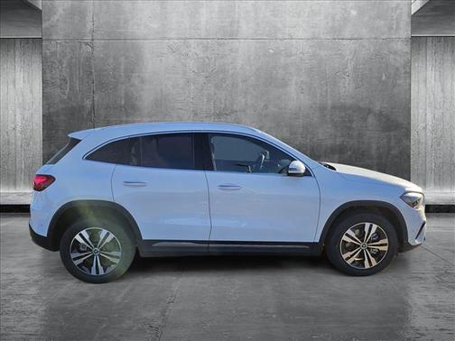 2025 Mercedes-Benz GLA 250 Base