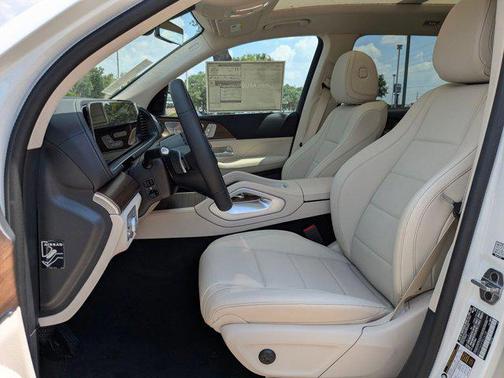 2026 Mercedes-Benz GLS 450 4MATIC