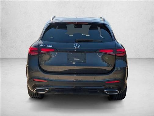 2025 Mercedes-Benz GLC 300 Base