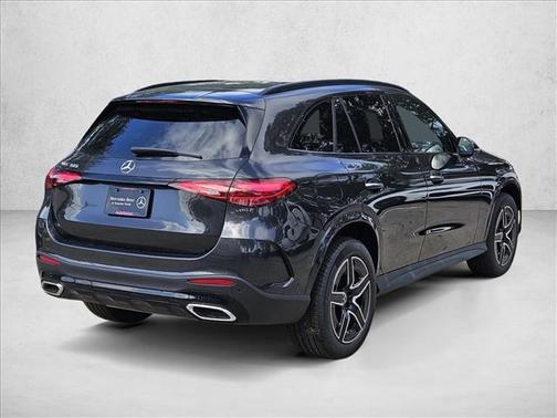 2025 Mercedes-Benz GLC 300 Base