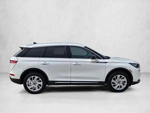 Pristine White Metallic Tri-Coat 2022 Lincoln Corsair Standard