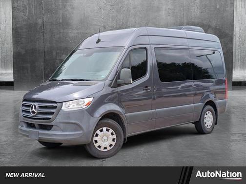 2022 Mercedes-Benz Sprinter 2500 Standard Roof