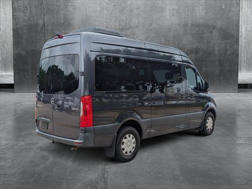 2022 Mercedes-Benz Sprinter 2500 Standard Roof