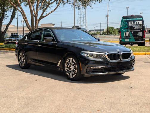 2018 BMW 540 540i