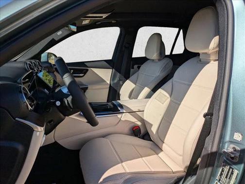 2026 Mercedes-Benz GLC 300 Base