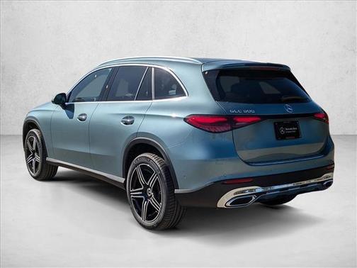2026 Mercedes-Benz GLC 300 Base