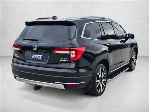 Crystal Black Pearl 2022 Honda Pilot AWD Elite