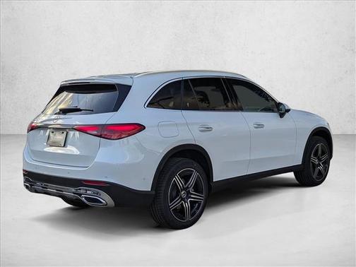 2026 Mercedes-Benz GLC 300 Base