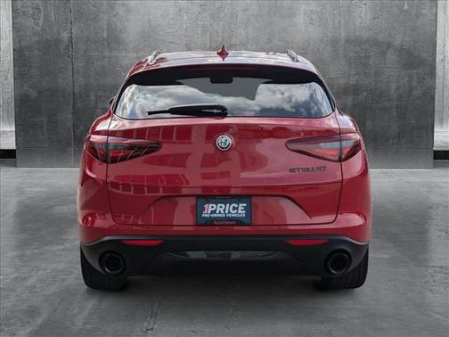 2020 Alfa Romeo Stelvio Base
