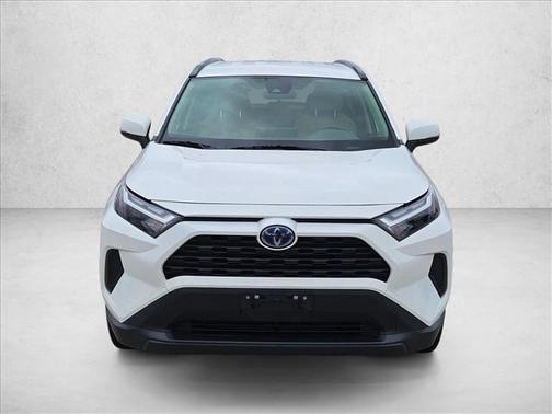 Ice Cap 2024 Toyota RAV4 Hybrid XLE