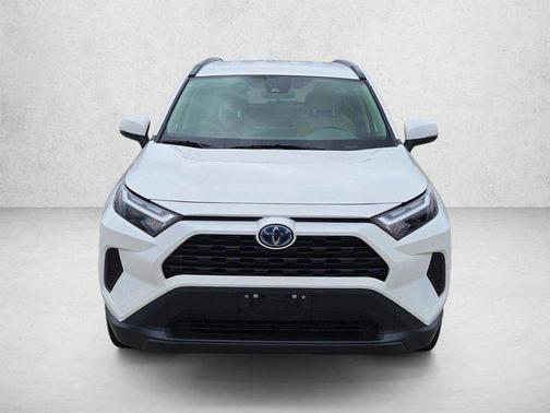 Ice Cap 2024 Toyota RAV4 Hybrid XLE